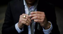 西装的领带应该如何选 这几个方法告诉你